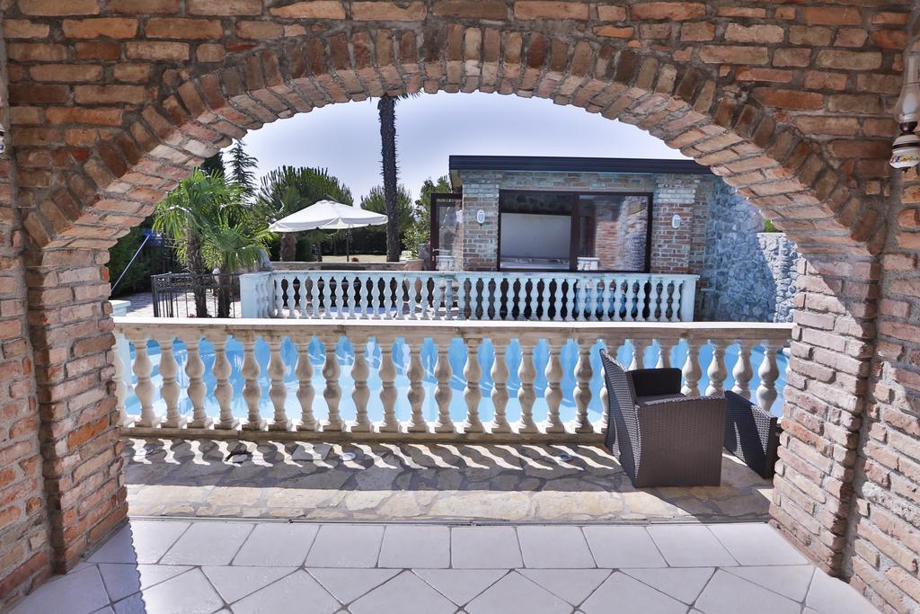 Casa Oasa -Accommodation , Pizzeria & Bar Marezige Kültér fotó