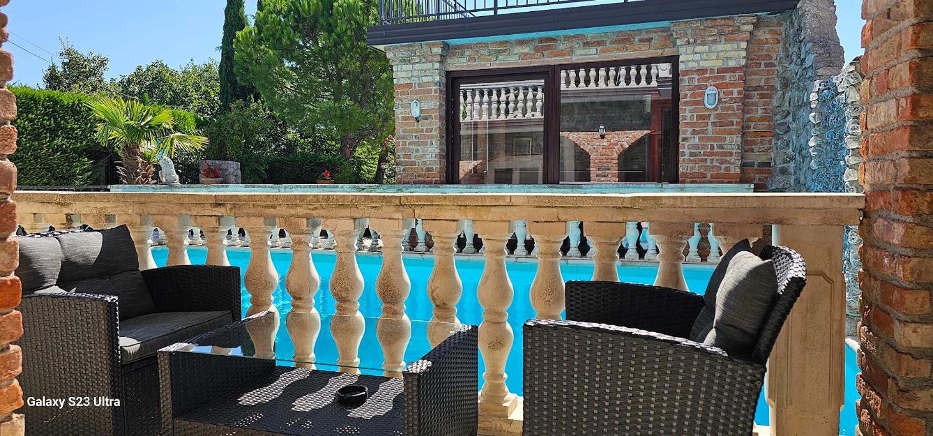 Casa Oasa -Accommodation , Pizzeria & Bar Marezige Kültér fotó